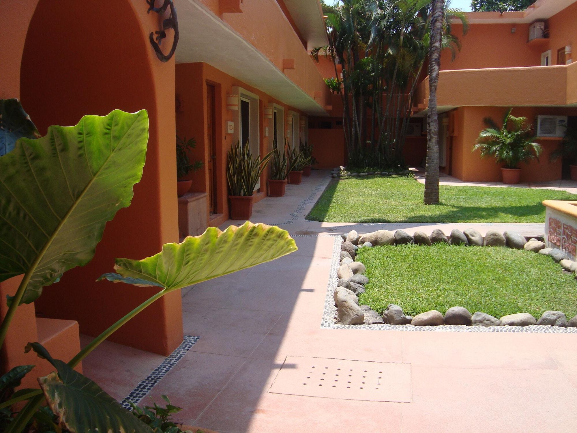 Hotel Villa Mexicana Zihuatanejo Dış mekan fotoğraf